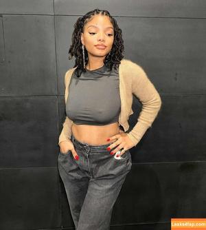 Halle Bailey photo #1326