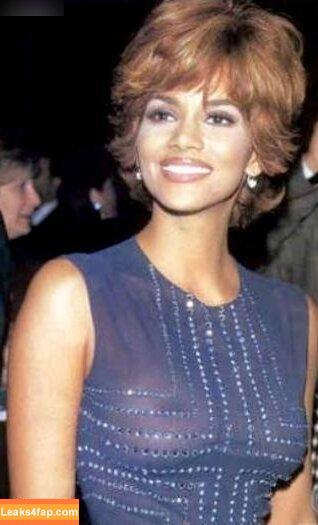 Halle Berry / halleberry / hberry01 leaked photo photo #0189