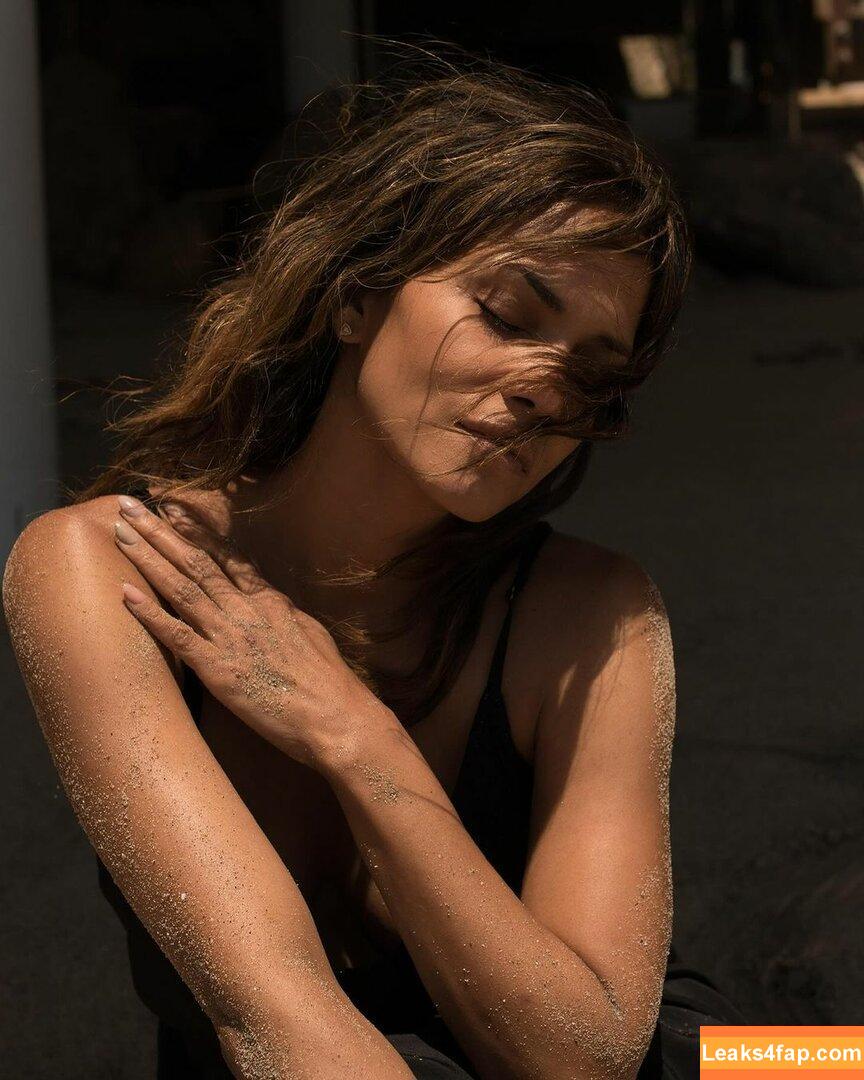 Halle Berry / halleberry / hberry01 leaked photo photo #0227