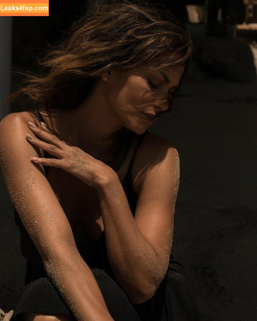 Halle Berry / halleberry / hberry01 leaked photo photo #0228