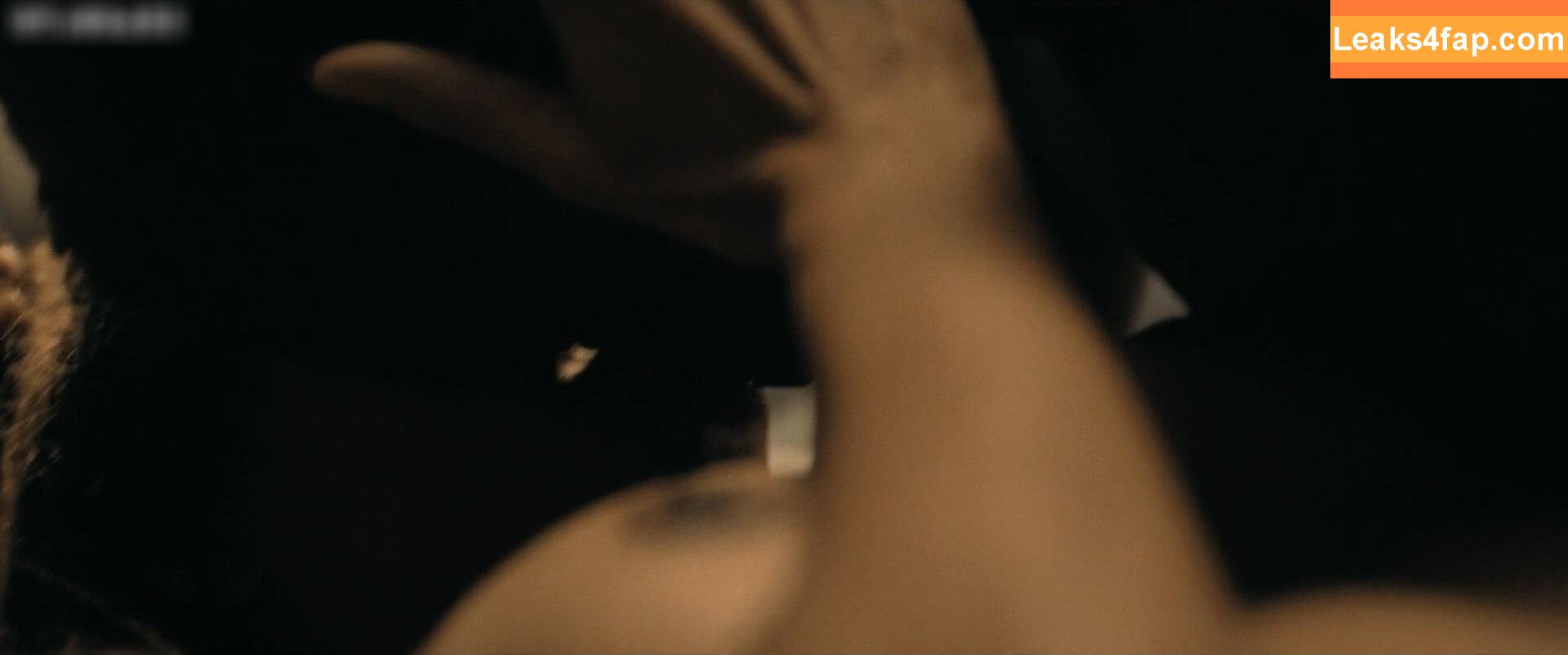Halle Berry / halleberry leaked photo photo #0386