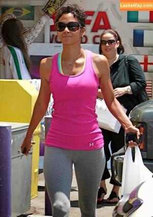 Halle Berry photo #0223
