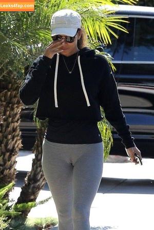 Halle Berry photo #0238