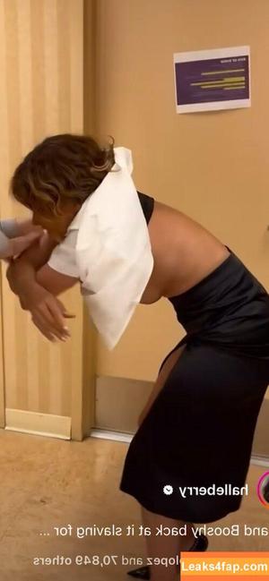 Halle Berry photo #0290