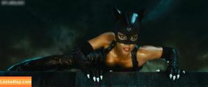 Halle Berry photo #0375
