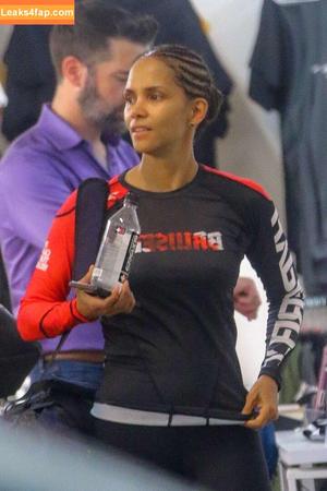 Halle Berry photo #0474