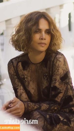 Halle Berry photo #0566