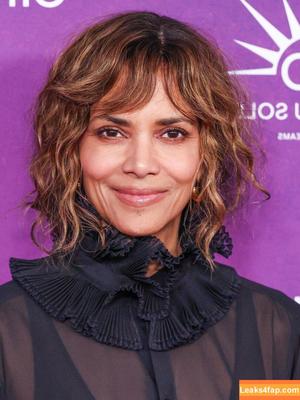 Halle Berry photo #0633