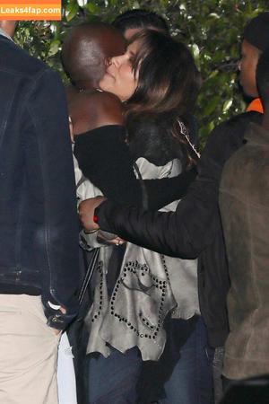 Halle Berry photo #0775