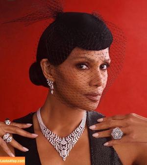 Halle Berry photo #0776
