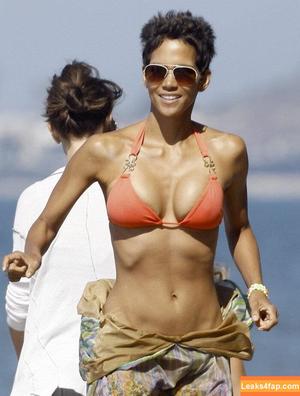 Halle Berry photo #0782