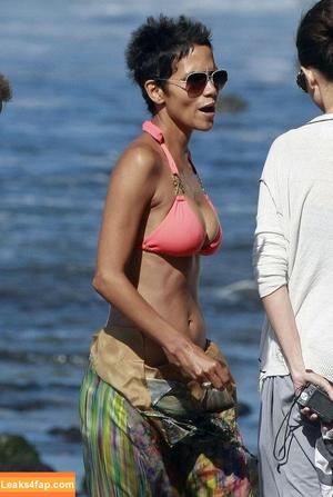 Halle Berry photo #0786