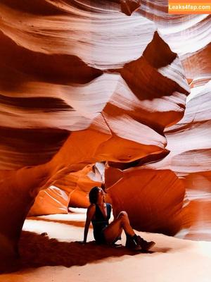 Halle Berry photo #0789