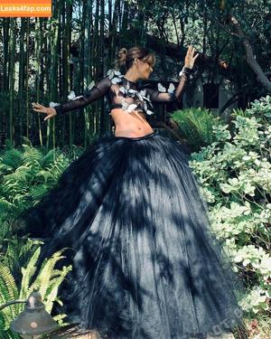 Halle Berry фото #0848