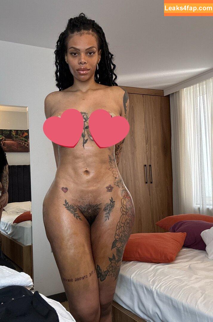 Halle Hayes / hallehayes1 / hallehayesvip / the_real_halle_hayes leaked photo photo #0136