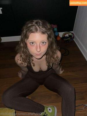 Hallie Gift photo #0153