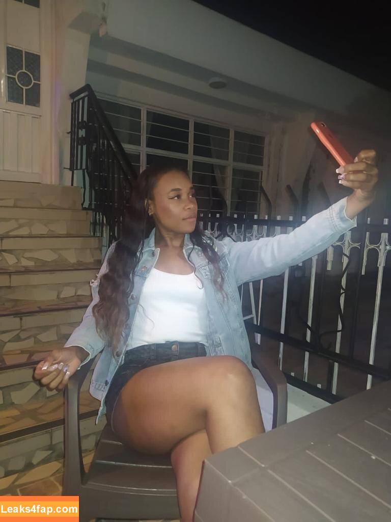 Hallybans / hallybass leaked photo photo #0007