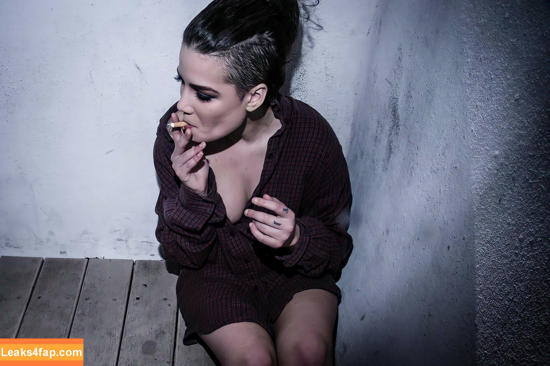 Halsey / iamhalsey leaked photo photo #0098