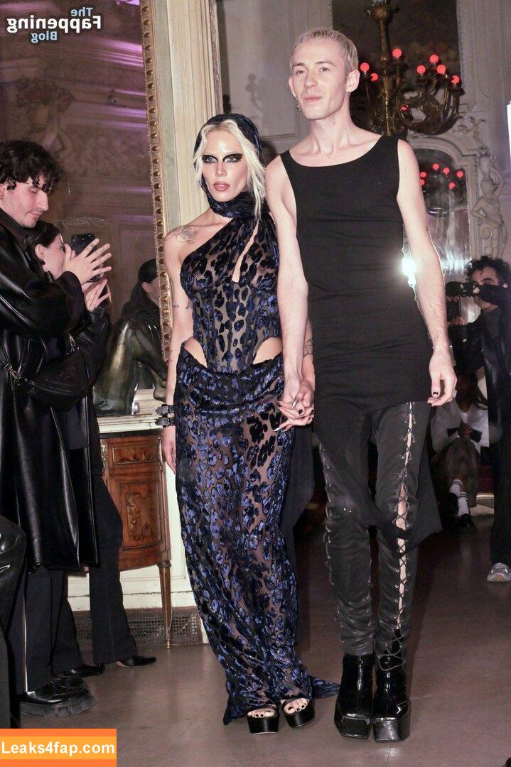 Halsey / iamhalsey слитое фото фото #0165