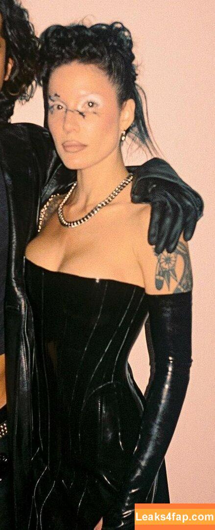 Halsey / iamhalsey leaked photo photo #0240