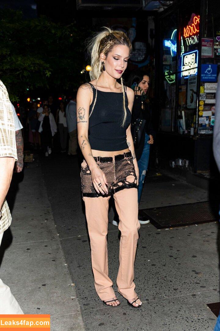 Halsey / iamhalsey leaked photo photo #0251
