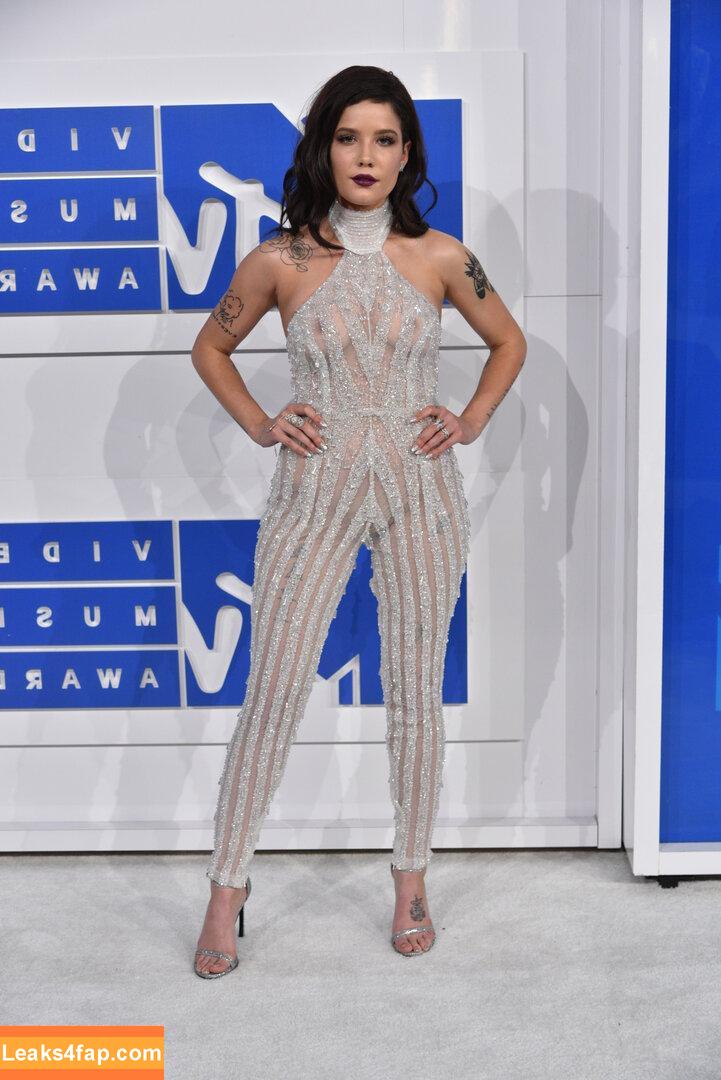 Halsey / iamhalsey / yammahaaa leaked photo photo #0355