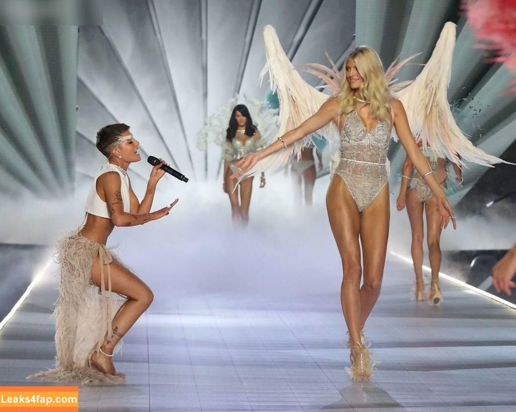 Halsey / iamhalsey / yammahaaa слитое фото фото #0422