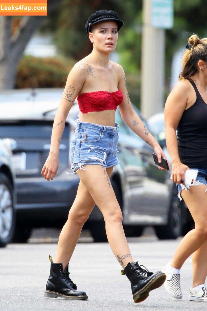 Halsey / iamhalsey / yammahaaa leaked photo photo #0755