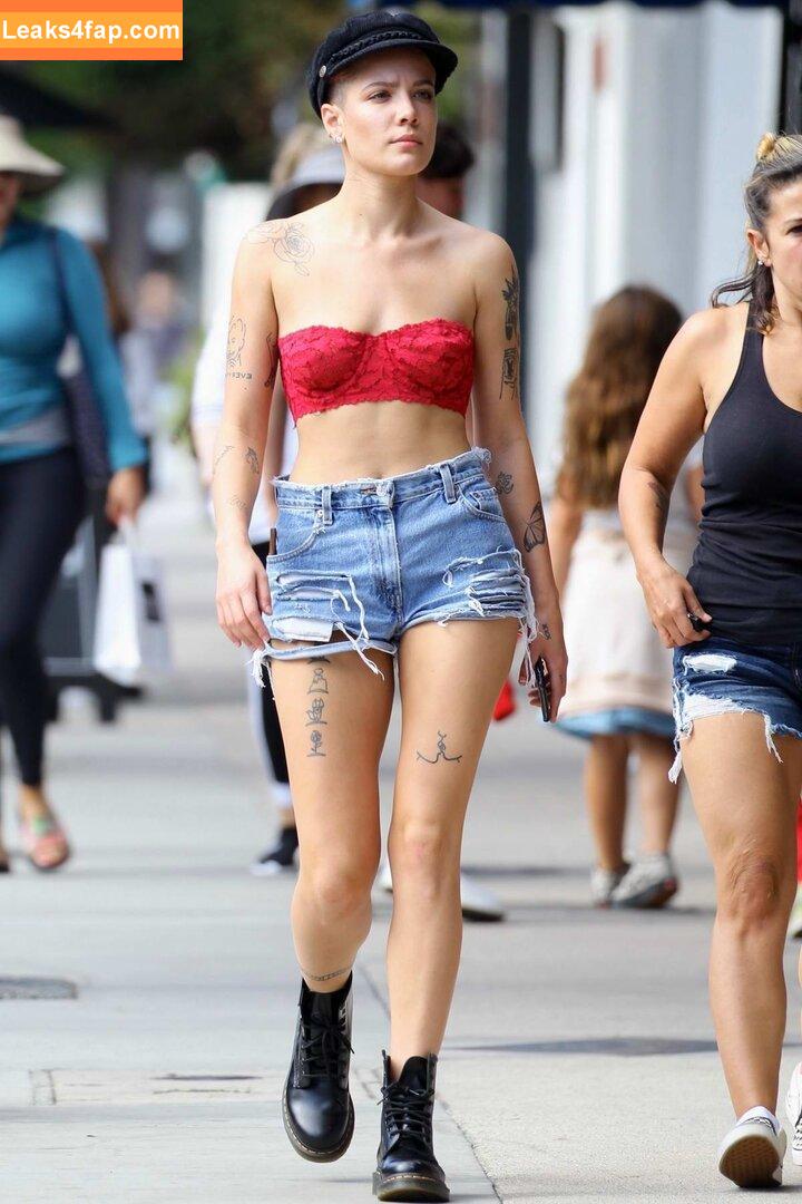 Halsey / iamhalsey / yammahaaa leaked photo photo #0760