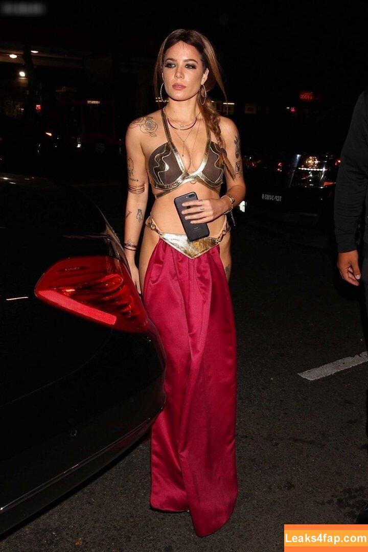 Halsey / iamhalsey / yammahaaa leaked photo photo #0817