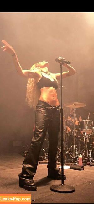 Halsey фото #0134