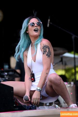 Halsey photo #0252