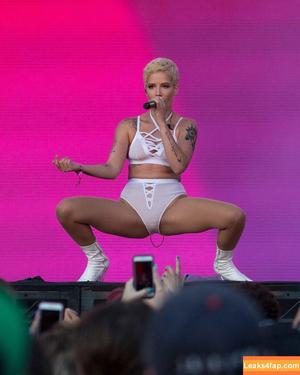 Halsey photo #0272