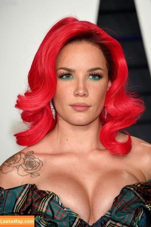 Halsey photo #0378