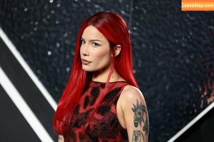 Halsey photo #0797