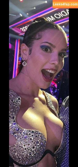 Halsey photo #0827