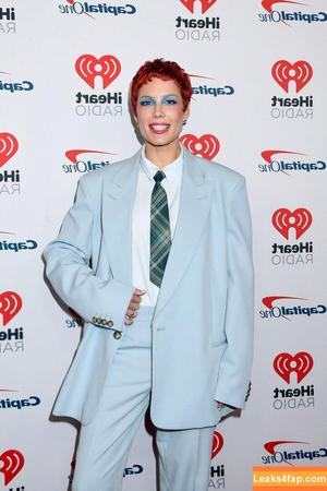 Halsey photo #0851