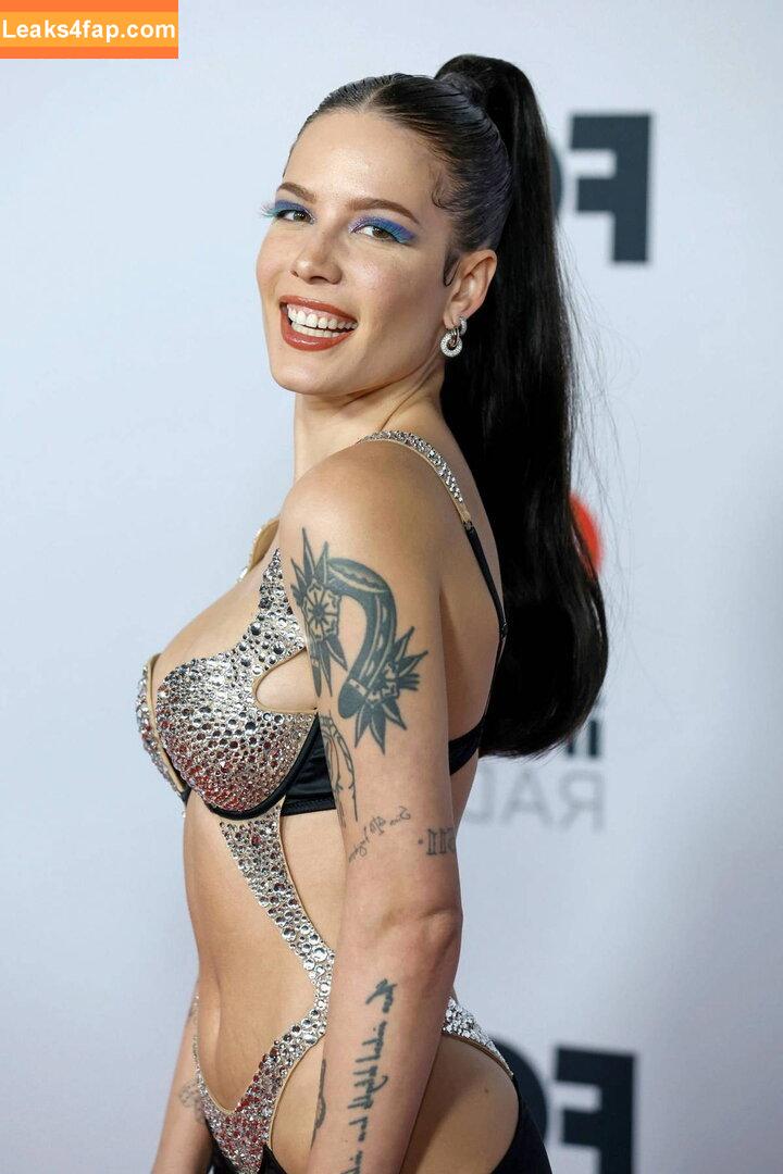 Halsey / iamhalsey / yammahaaa leaked photo photo #1046