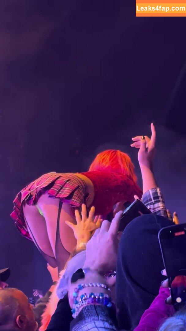 Halsey / iamhalsey / yammahaaa leaked photo photo #1081