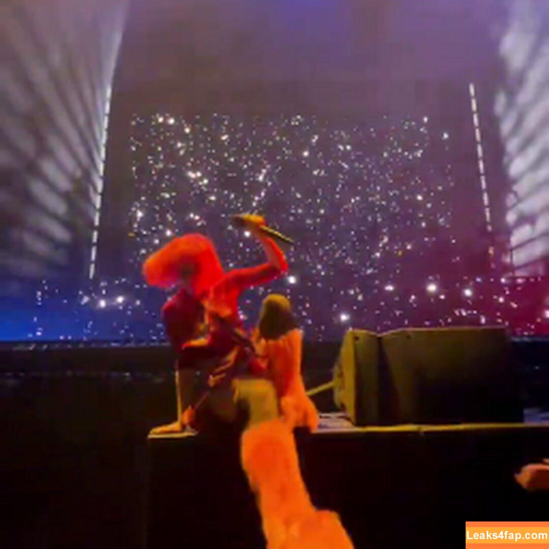 Halsey / iamhalsey / yammahaaa leaked photo photo #1092