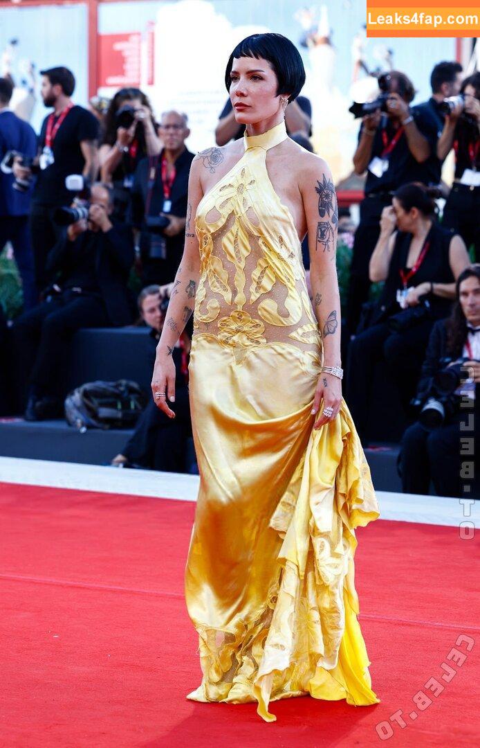 Halsey / iamhalsey leaked photo photo #1164