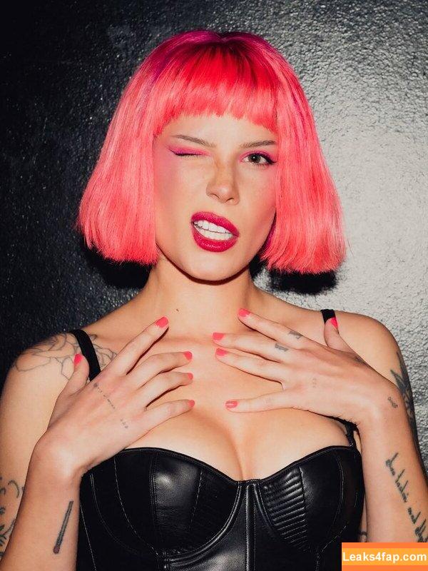 Halsey / https: / iamhalsey leaked photo photo #1235