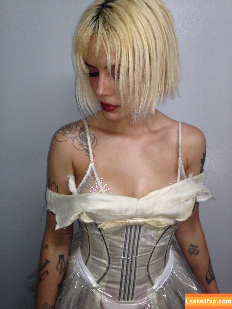Halsey / https: / iamhalsey / yammahaaa leaked photo photo #1242
