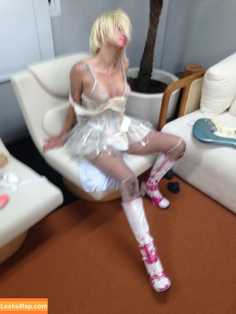 Halsey / https: / iamhalsey / yammahaaa leaked photo photo #1243