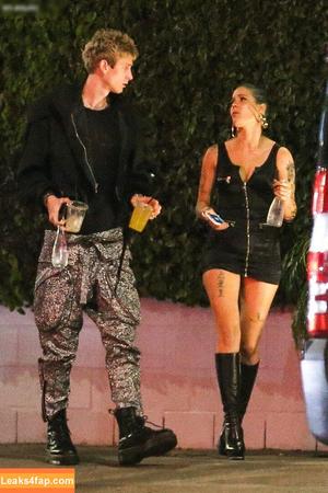 Halsey фото #1010