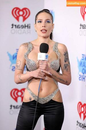 Halsey фото #1034