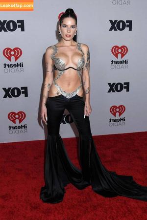 Halsey фото #1042