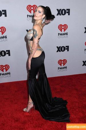 Halsey фото #1043