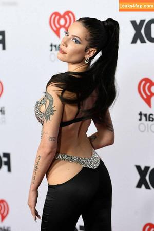 Halsey фото #1044