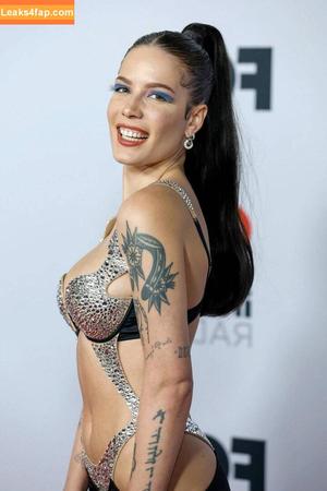 Halsey фото #1046